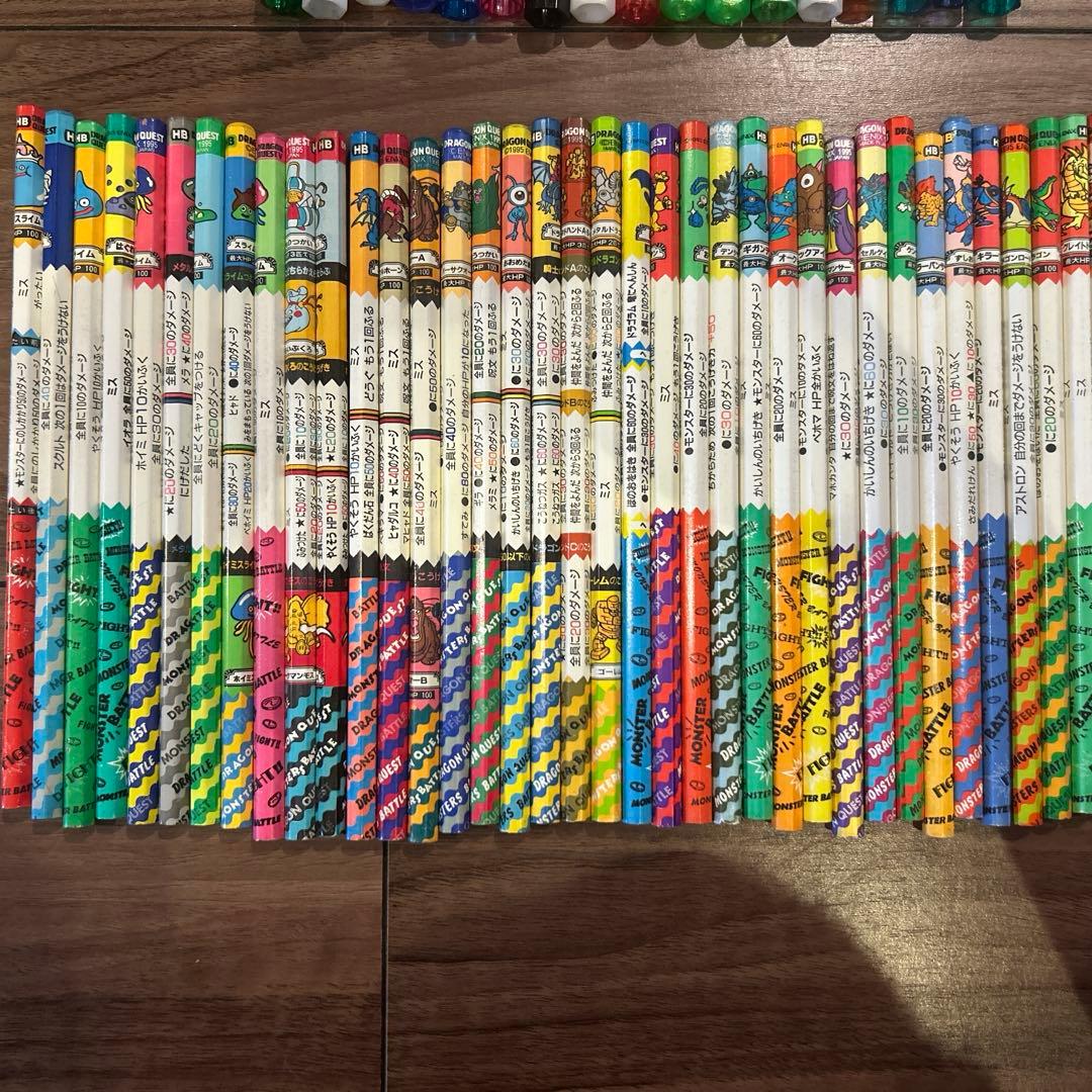 【レア】ドラゴンクエスト/バトルえんぴつ76本/キャップ17個/キングスライム