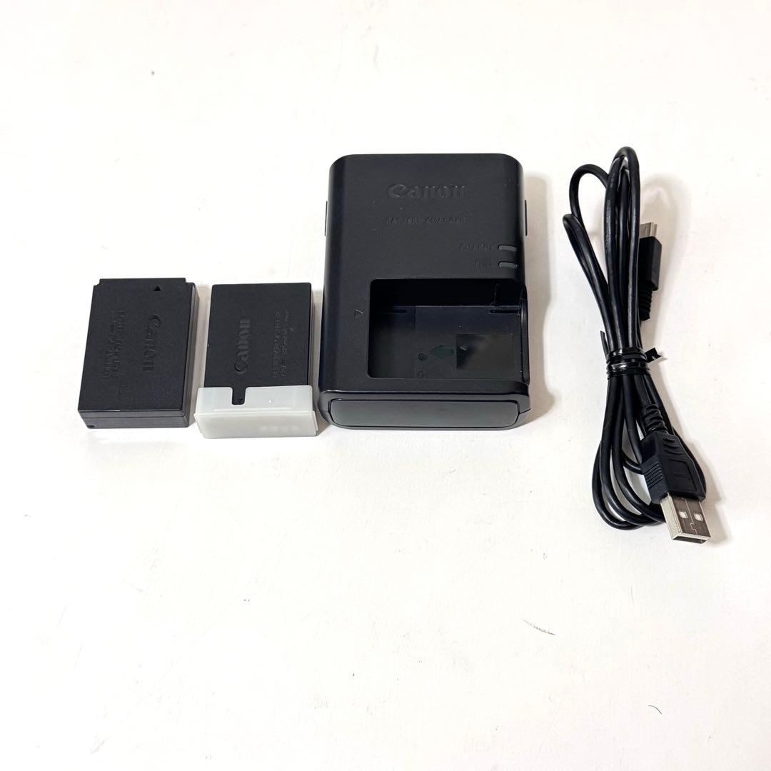 【極美品】キャノン EOSKISS X7 ダブルレンズキット ホワイト 白