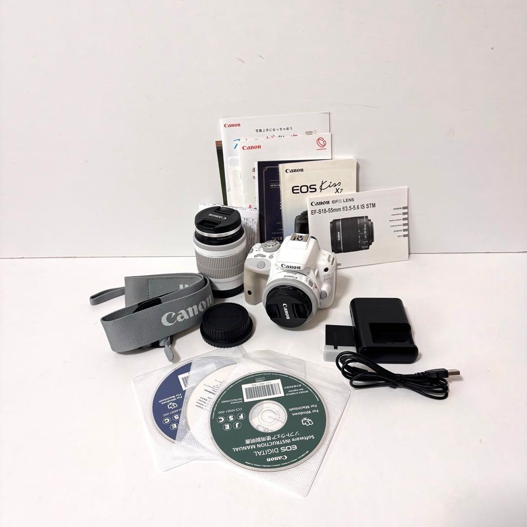 【極美品】キャノン EOSKISS X7 ダブルレンズキット ホワイト 白