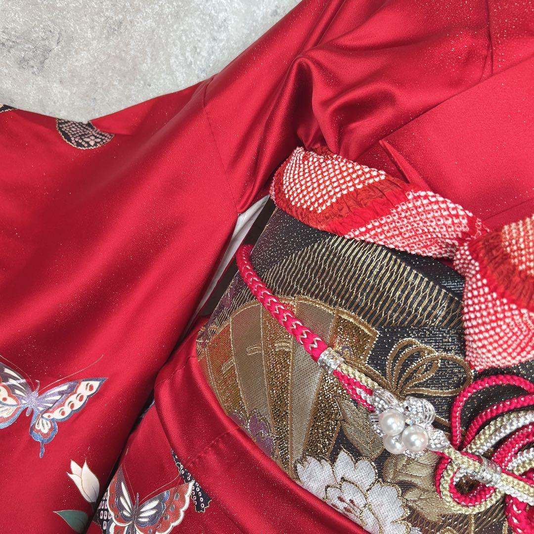 振袖　フルセット　正絹　赤　黒　華やか　ボタン　古典柄　かっこいい系　k3