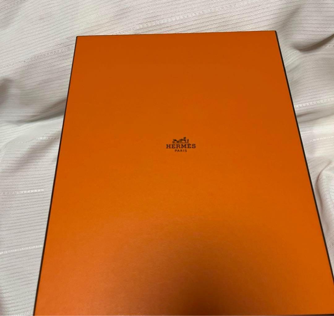 HERMES オレンジ ギフトボックス