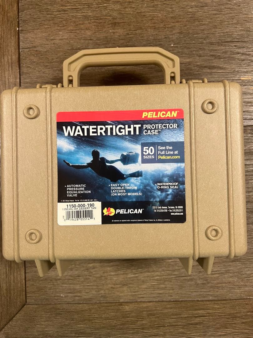 ペリカンケース　1120 デザートタン　防水ケース　フォーム付き