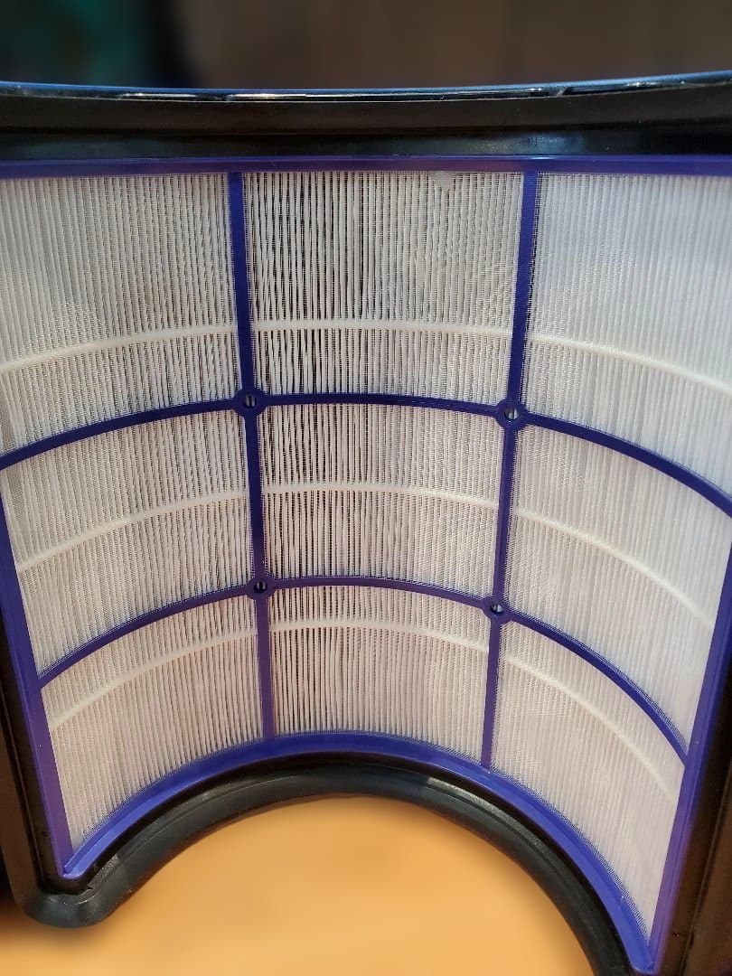 dyson　空気清浄機能付き扇風機　DP04