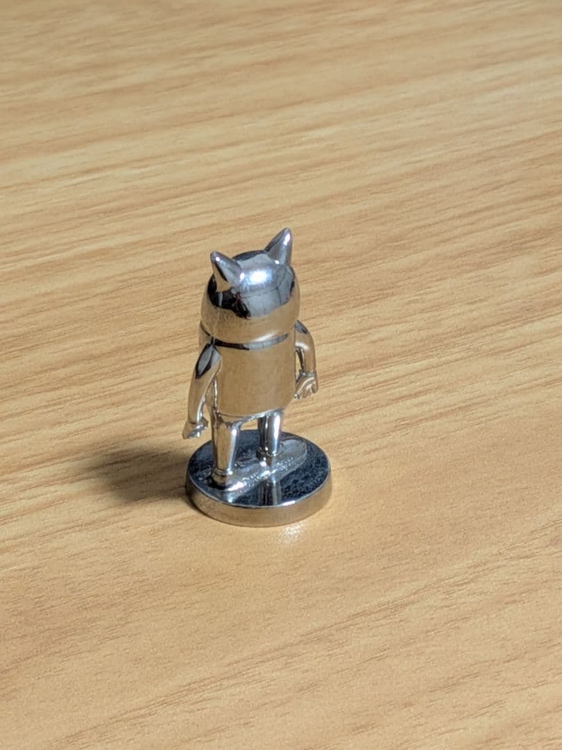 米津玄師　リイシューオールスターズ　メタルフィギュア　ネコ　猫　銀　シルバー