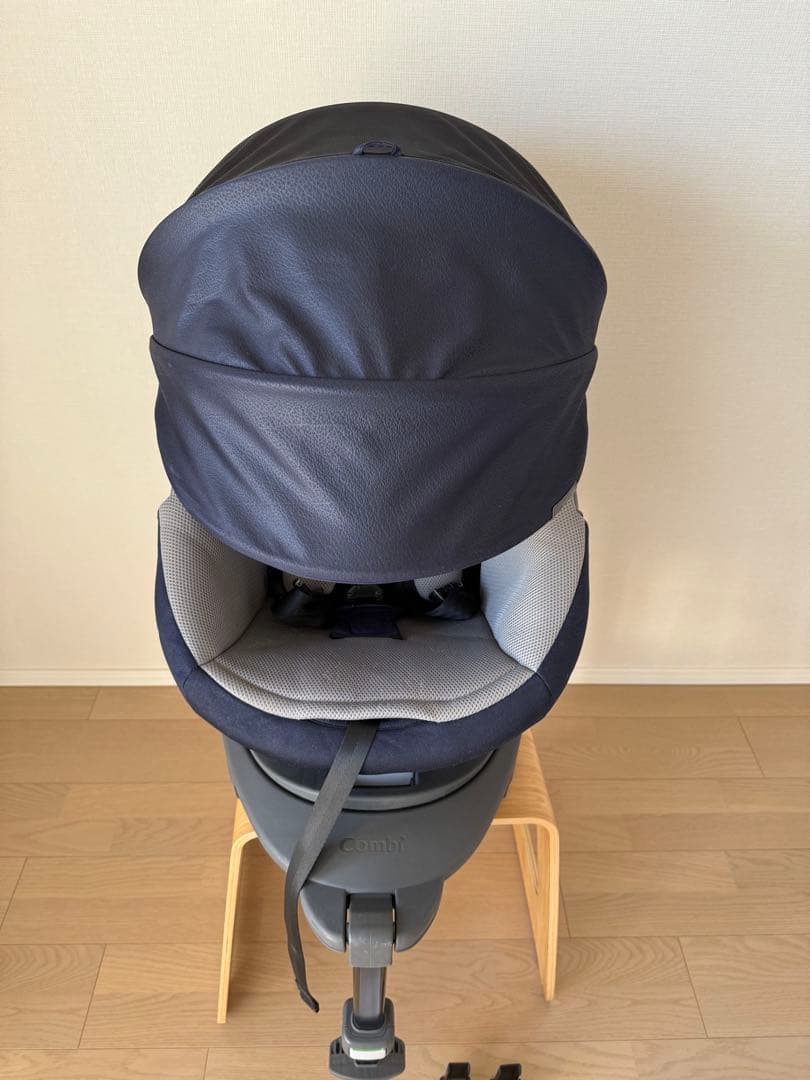 Combi チャイルドシート THE S Air ISO EG ZB-690