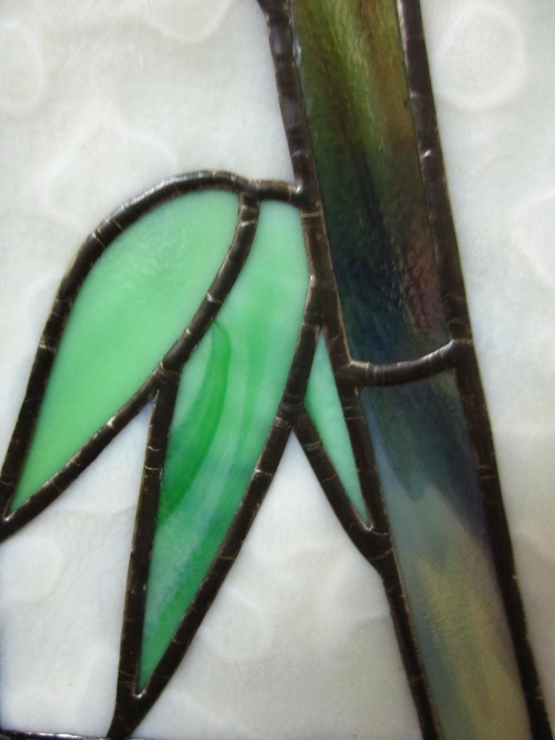 造形作家◆ステンドグラス ◆和風・三面に竹笹の柄のスタンドライト・照明器具