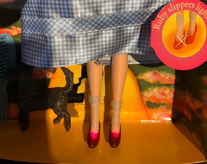 バービー人形　ドロシー