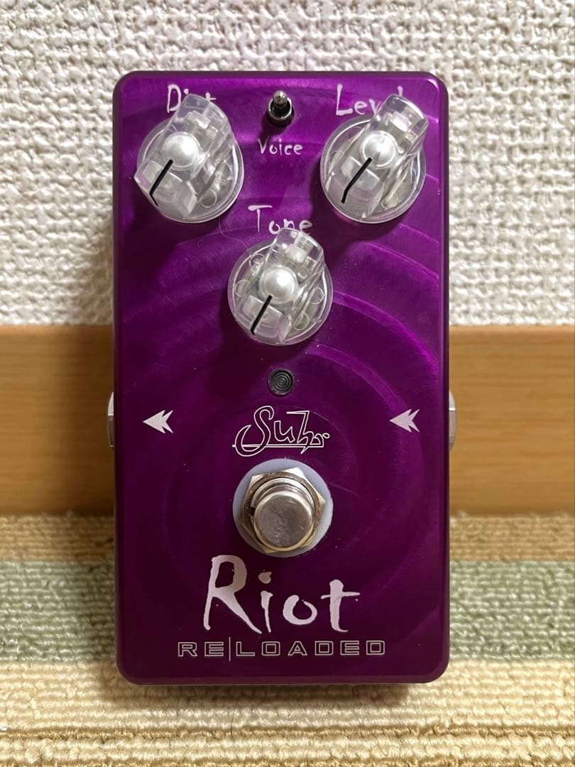 ギター Suhr Riot