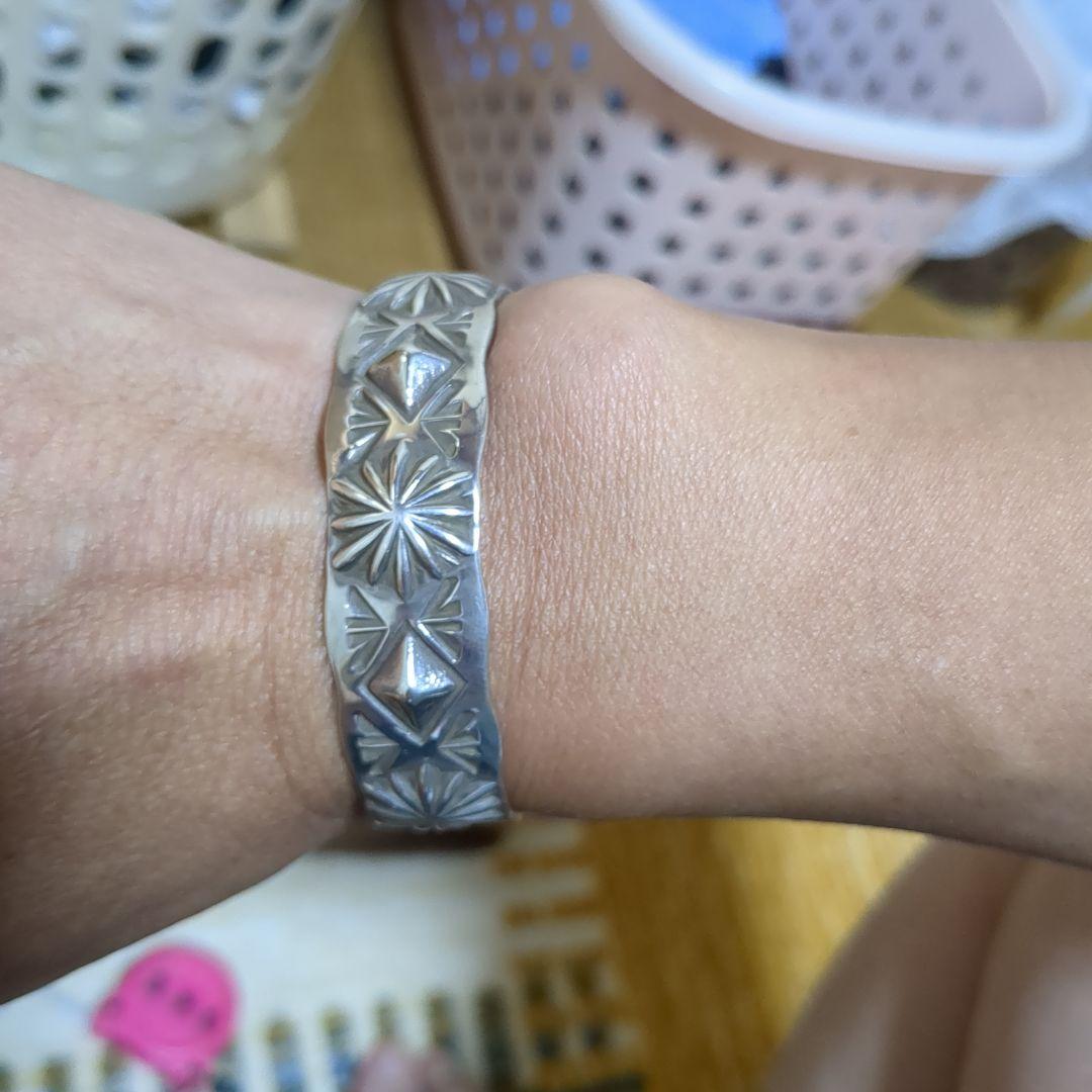 ナバホ族激安ノラビルバングル