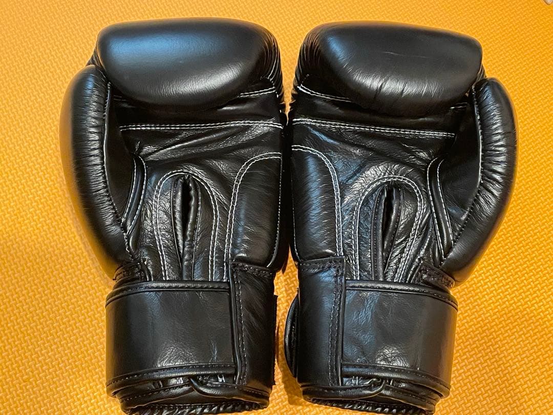 WINDY⭐︎ボクシンググローブ（黒色）