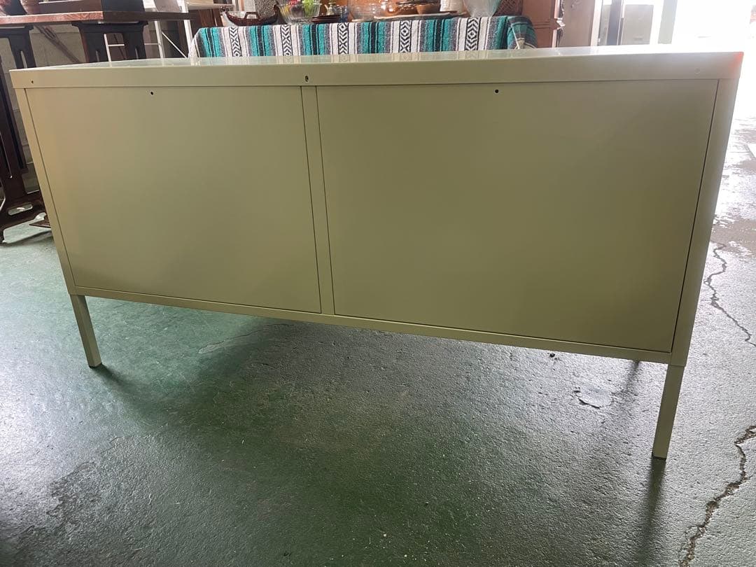 ツンドラ　　IKEA PS キャビネット　廃盤　モスグリーン