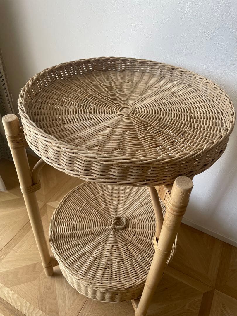 ikea ラタン　サイドテーブル　TOLKNING トルクニング