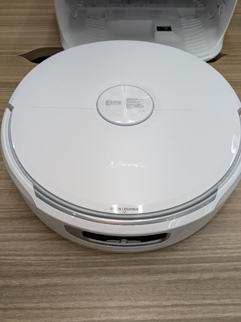Narwal Flow(ナーワル フロウ)Performance—ロボット掃除機