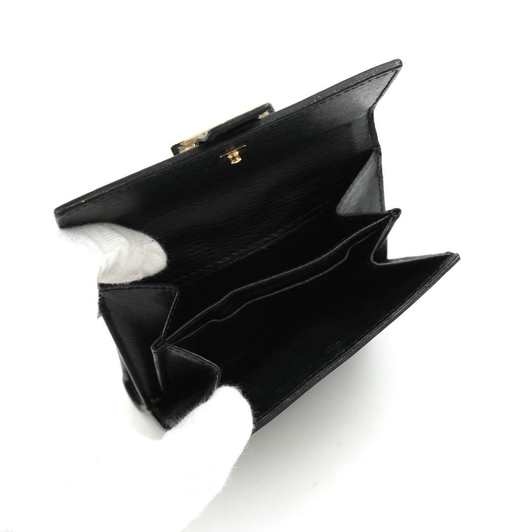 ✨未使用に近い✨　GUCCI ミニ財布　Gロゴ エンボスロゴ 二つ折り　黒色