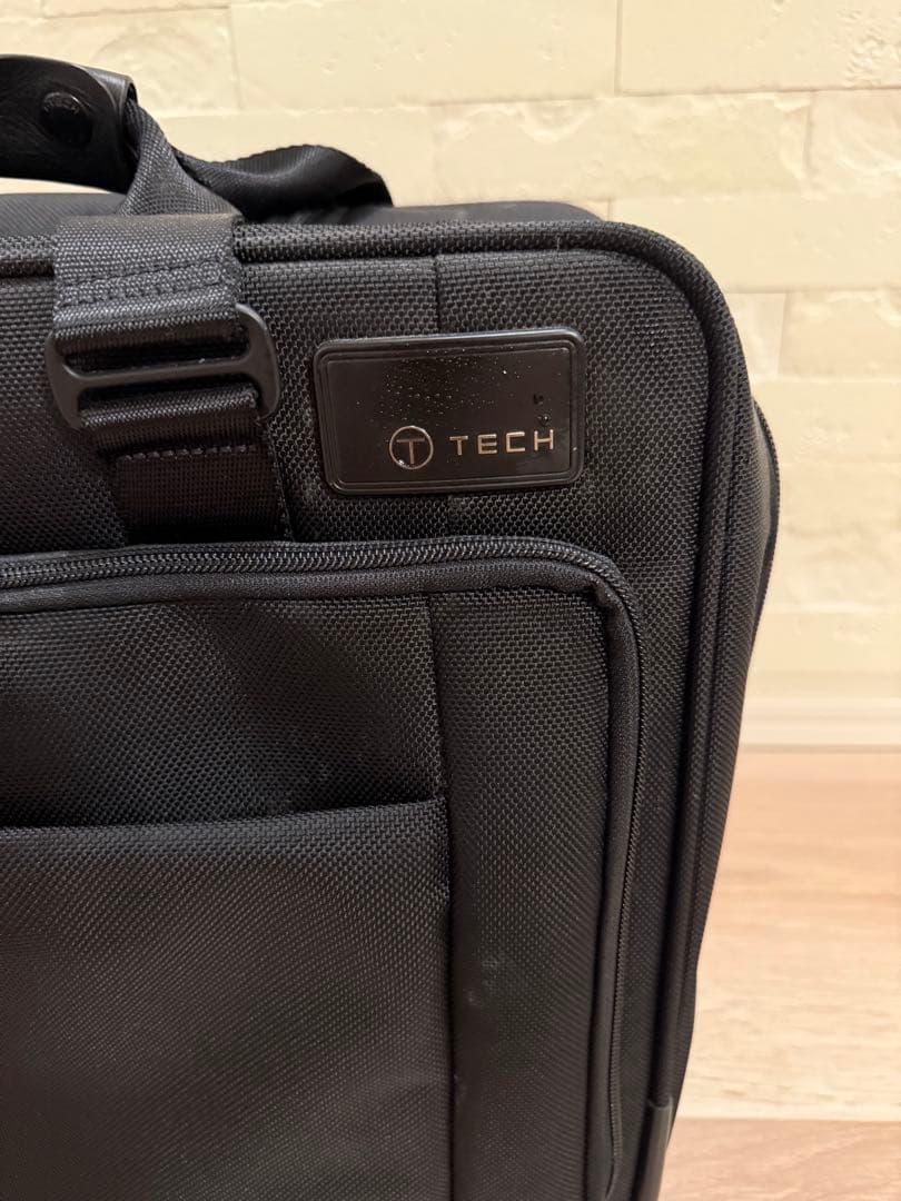 TUMI T-TECH ネットワーク ホイール付きビジネスブリーフケース