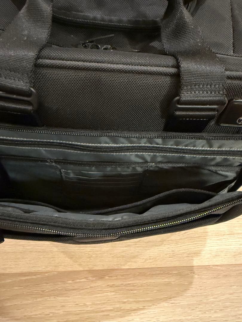 TUMI T-TECH ネットワーク ホイール付きビジネスブリーフケース