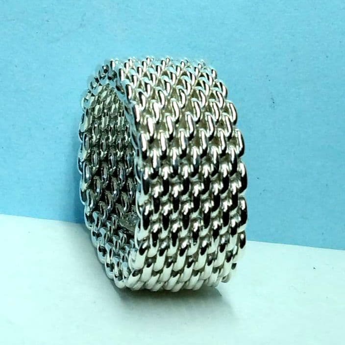 ティファニーサマセットリング 17号～18号　新品仕上げ　ほぼ無傷未使用に近い