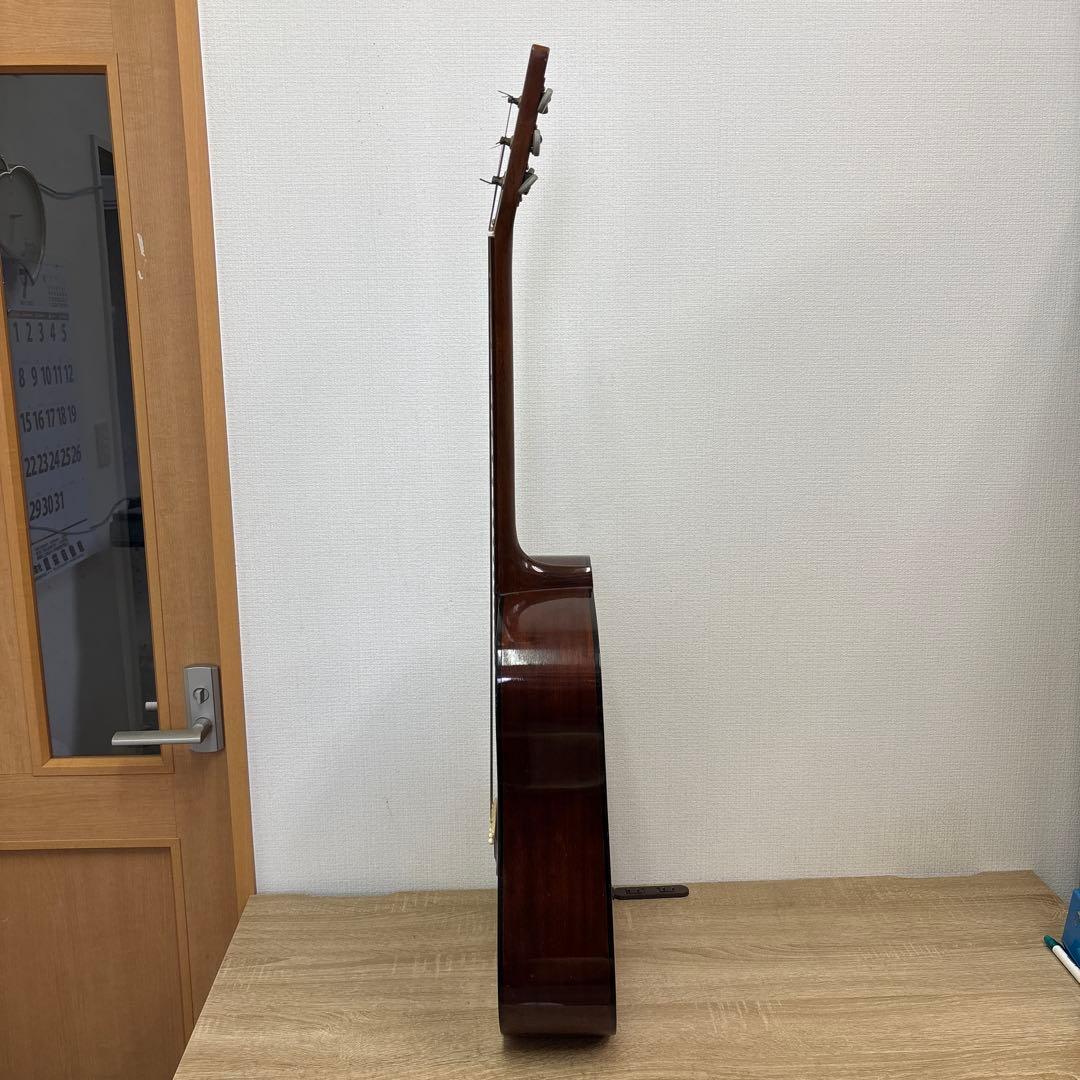 アコースティックギター　　Aria ギター