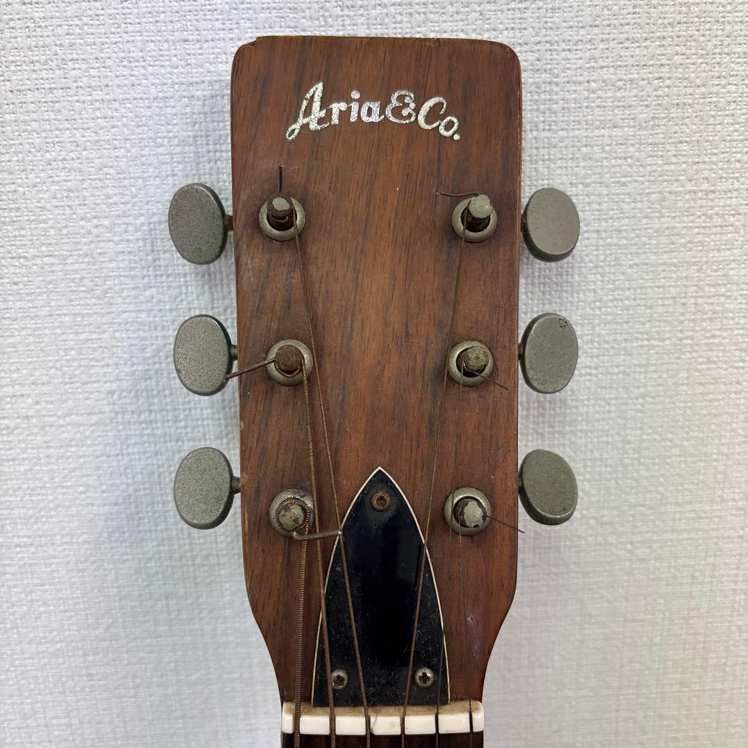 アコースティックギター　　Aria ギター