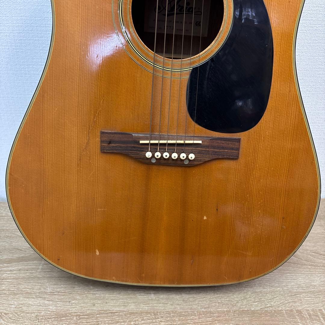 アコースティックギター　　Aria ギター