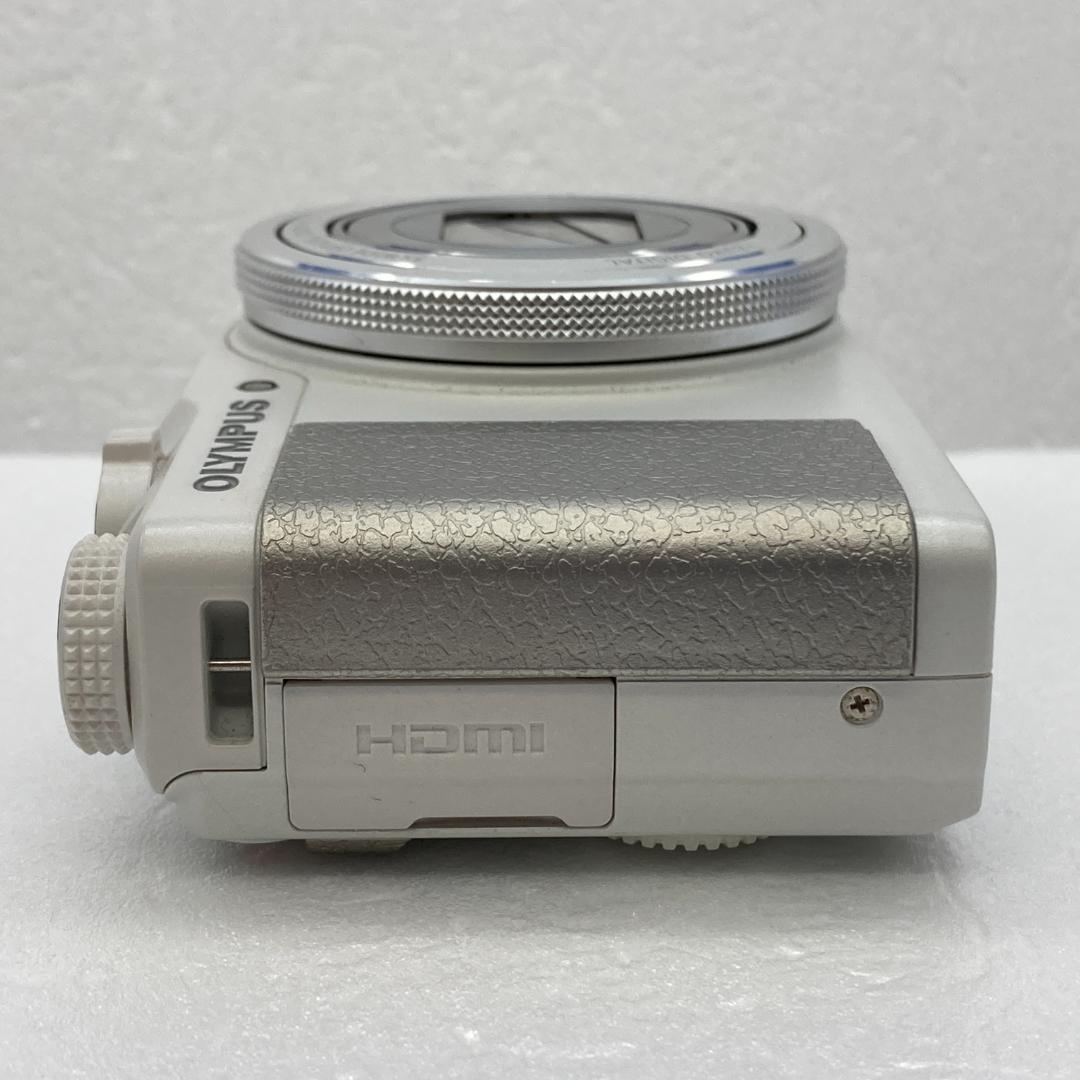 OLYMPUS オリンパス XZ-10　ホワイト