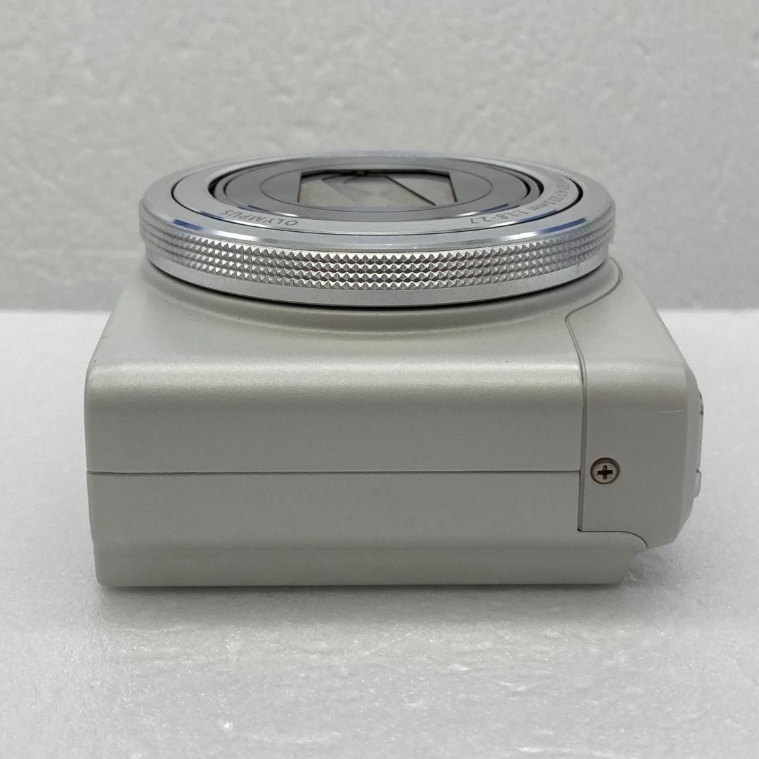 OLYMPUS オリンパス XZ-10　ホワイト