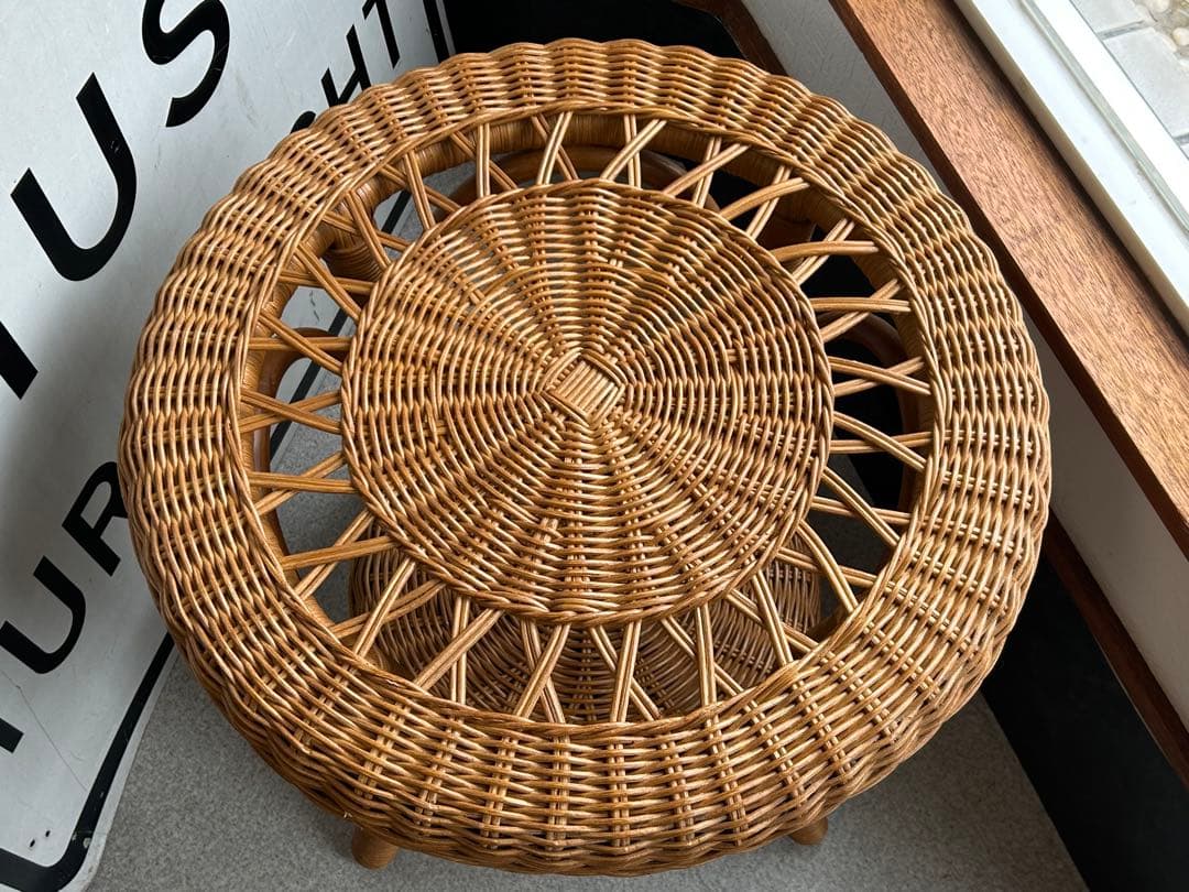 ヴィンテージ 籐家具 ラタン 丸テーブル　サイドテーブル　カフェテーブル　レトロ