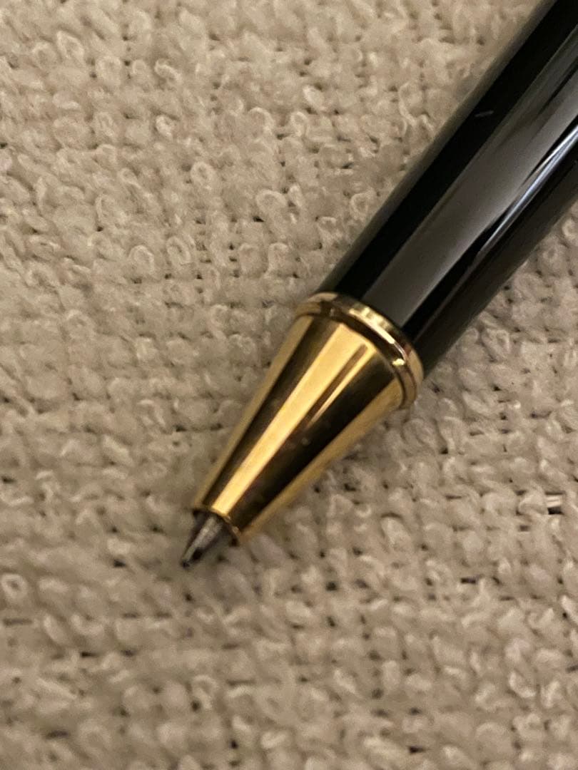 ◾️モンブラン163ボールペン◾️マイスターシュテュック クラシック◾️予備リフィル付
