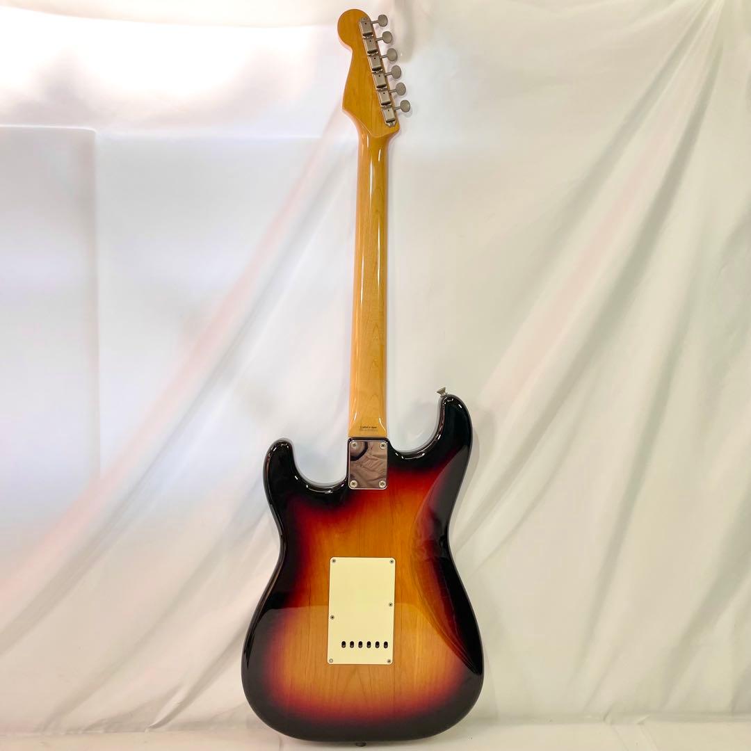 ◎ Fender Japan ストラトキャスター Qシリアル