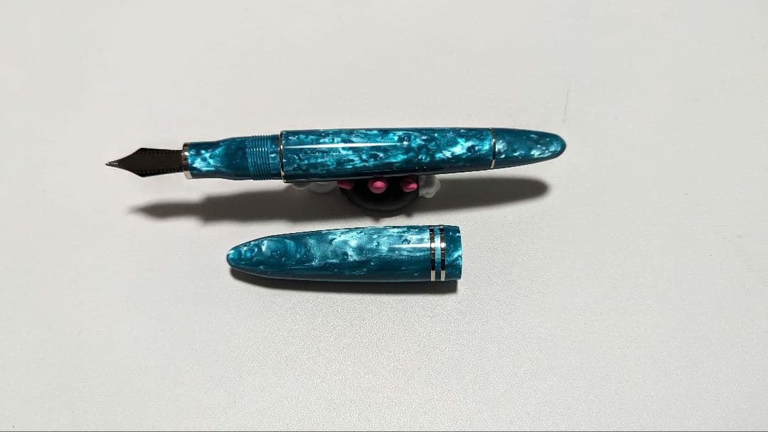 レオナルド フローレグランデ エメラルドブルー 万年筆 スチールニブ 太字