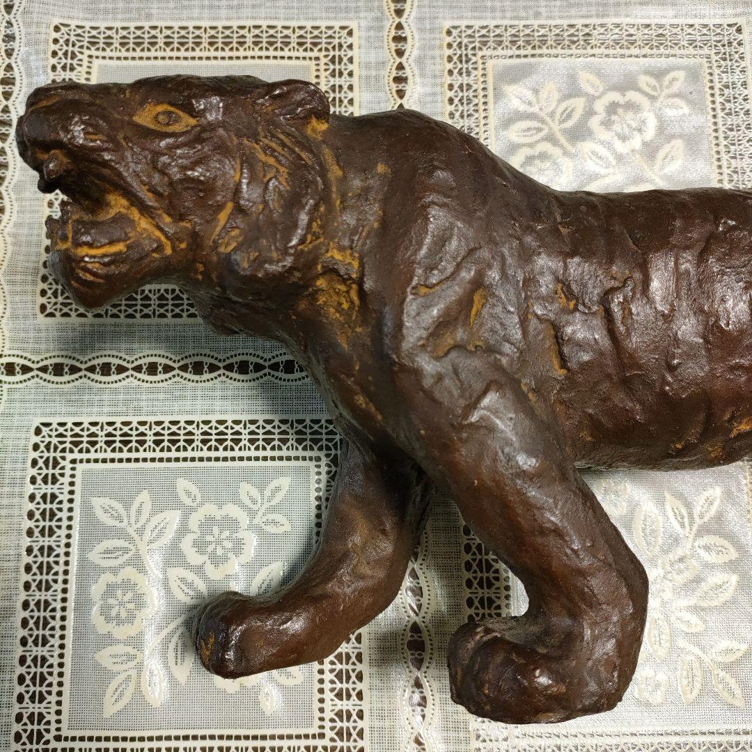 ブロンズ製『虎』作家刻印入