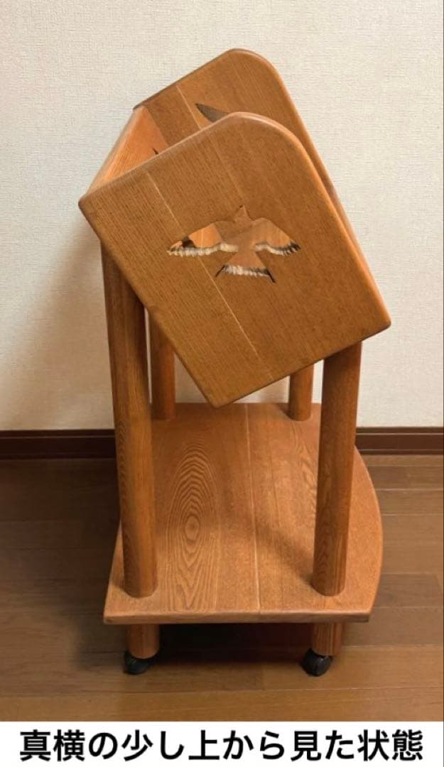 【美品】国産　無垢材　木製本棚　キャスター付き　一点物　つばめ