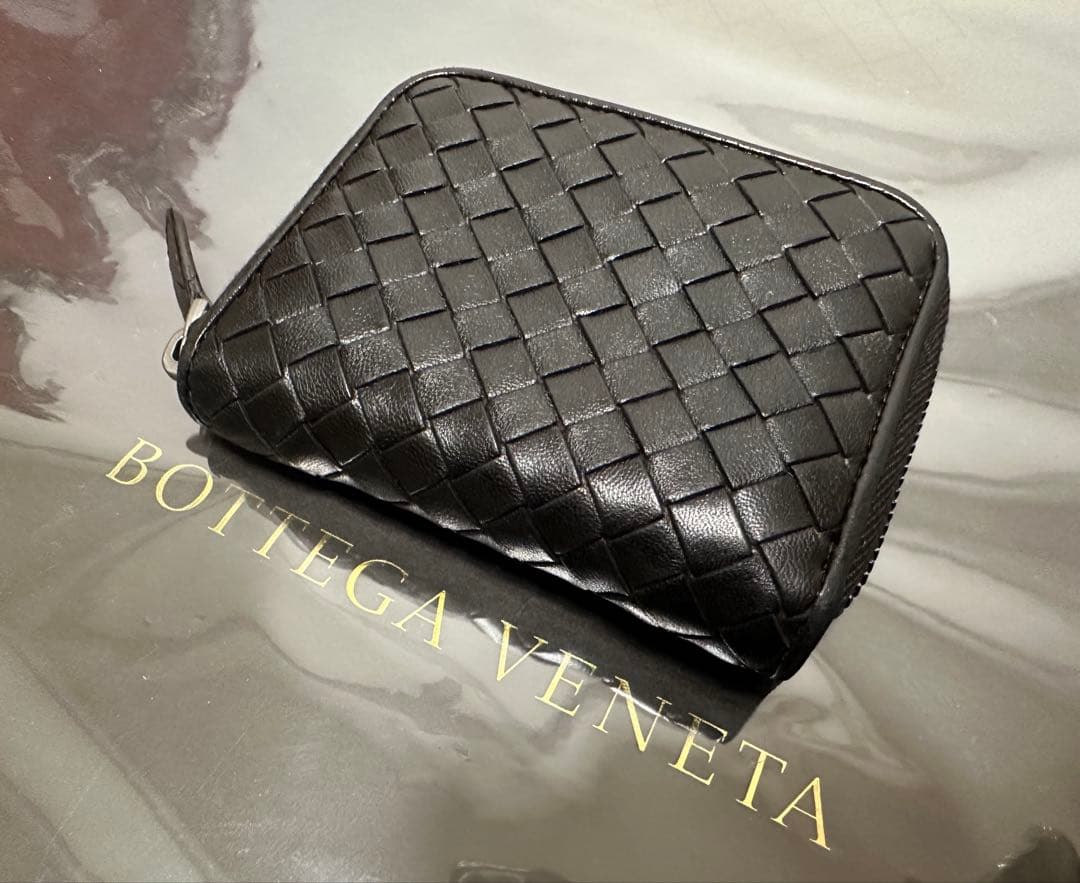 【付属品付】ボッテガヴェネタ イントレチャートケース/ラム/黒1️⃣✨✨