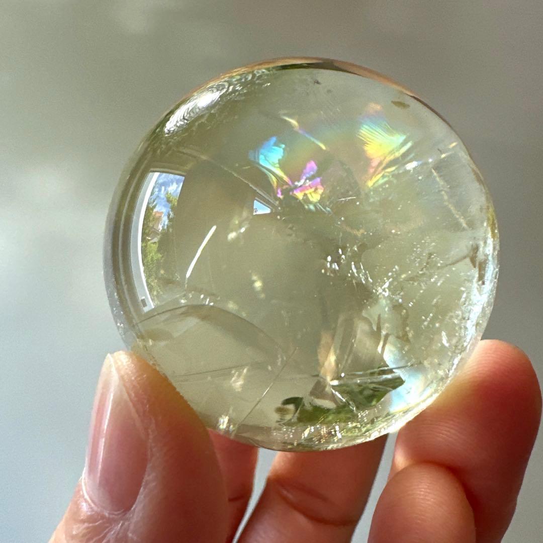 シトリン　高品質　スフィア　4.1㎝　レインボーシトリン