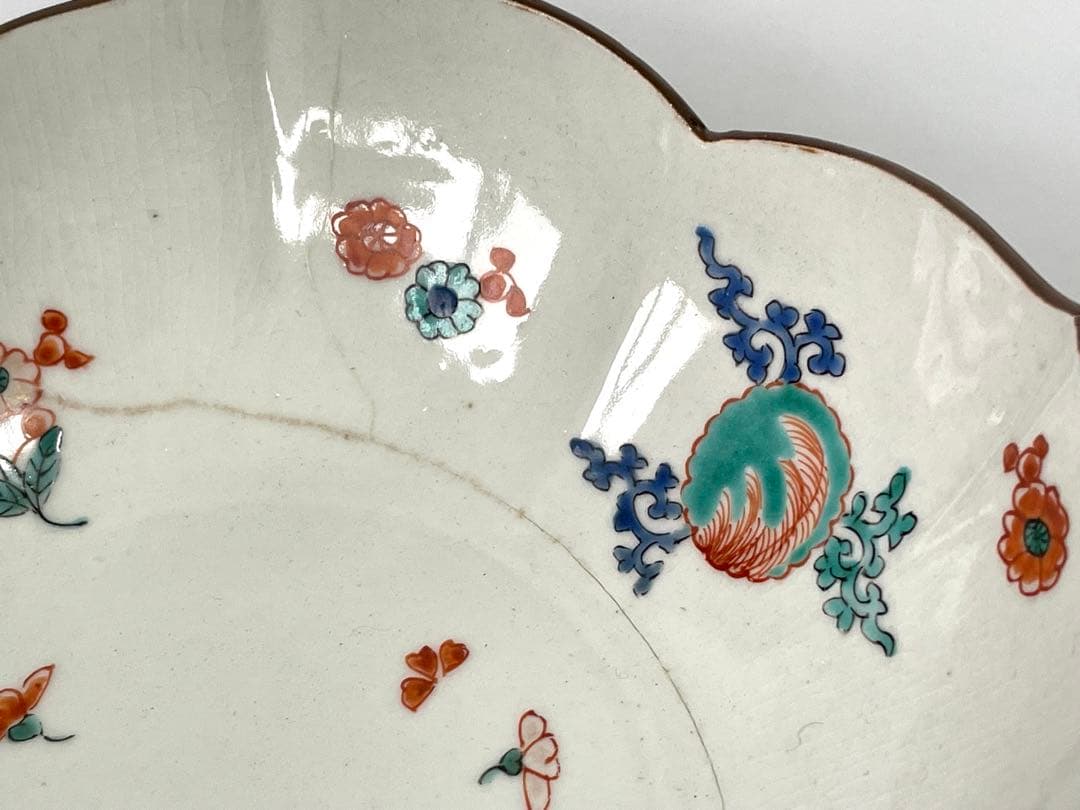 骨董　アンティーク　色絵　柿右衛門　花文様　鞠　輪花縁　鉢　菓子鉢