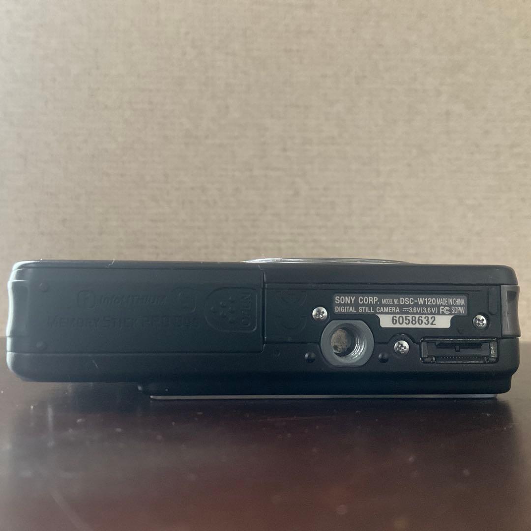 SONY Cyber-shot DSC-W120 本体