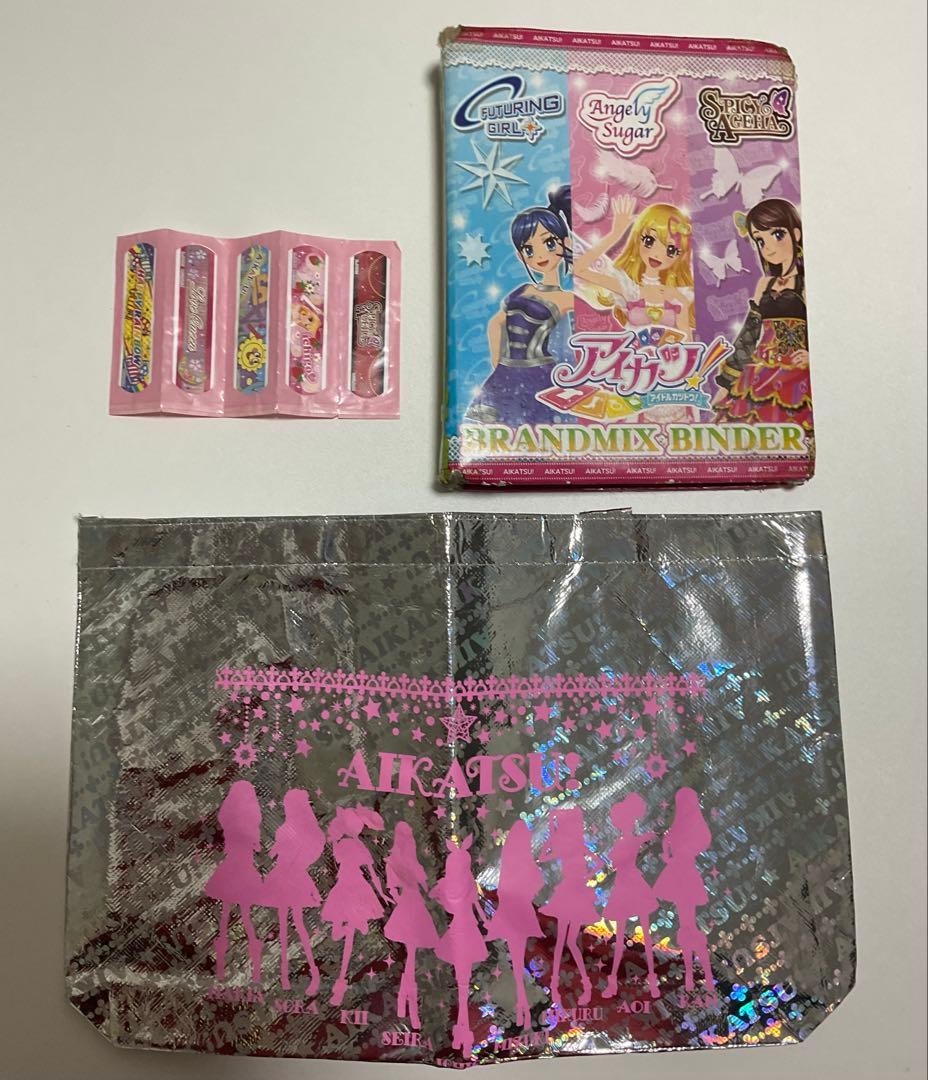 アイカツ　カード・バインダー・ステッカーなどまとめセット