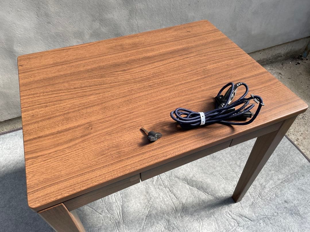 割と綺麗　ニトリ　引き出し付　足高コタツ　デコタ　N8060