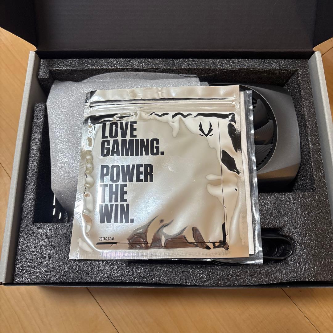 ひ*ぎ様 【動作確認済】ZOTAC Geforce RTX4070 12GB