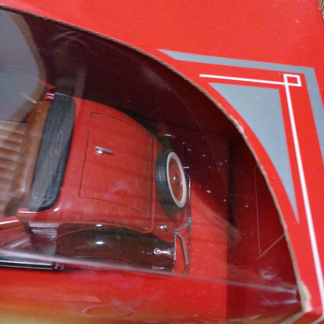 ソリドの 1934 フォード ロードスター Coca-Colaヴィンテージ