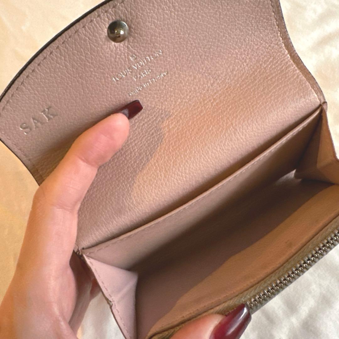 ルイヴィトン 2つ折り財布 ピンク