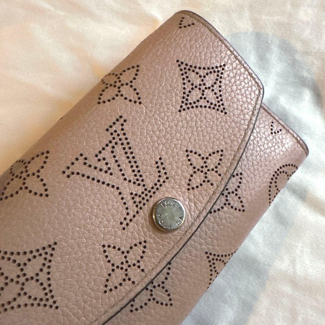 ルイヴィトン 2つ折り財布 ピンク