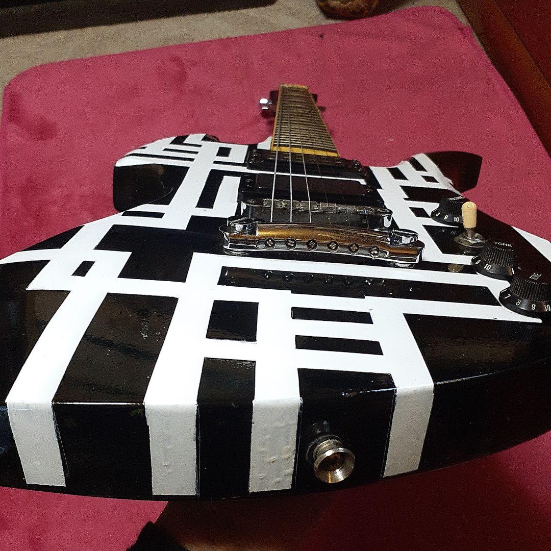【良・美品】布袋/hideモデル・Gラインペイント。モッキンバードエレキギター。