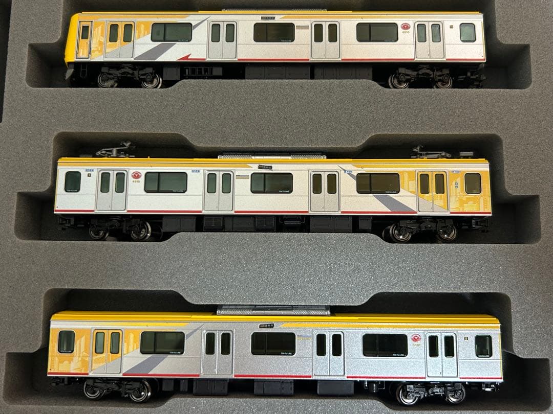 鉄道模型　Nゲージ　KATO 10-1997 東急5050系　渋谷ヒカリエ号
