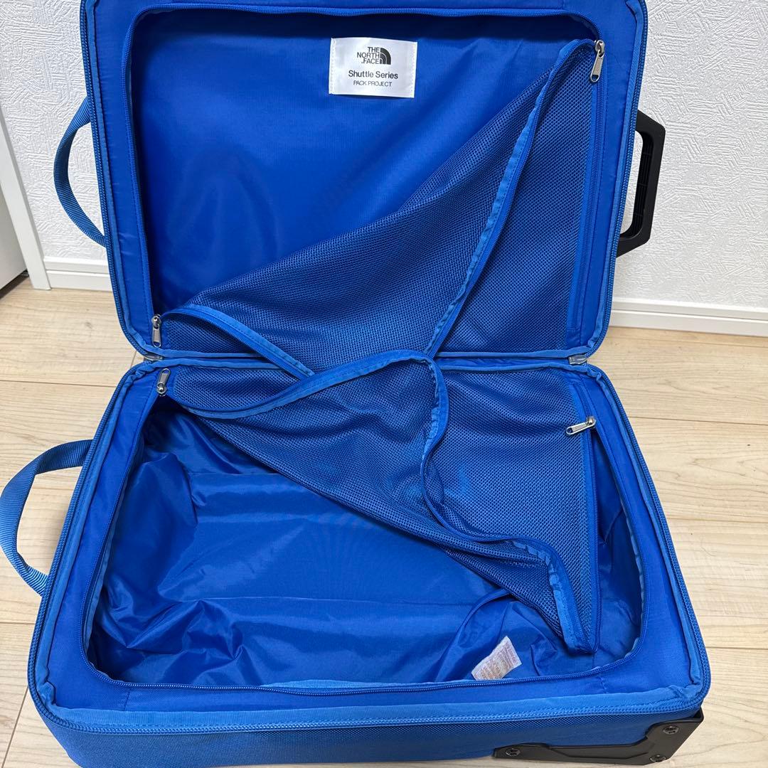 THE NORTH FACE 青色キャリーケース 中型