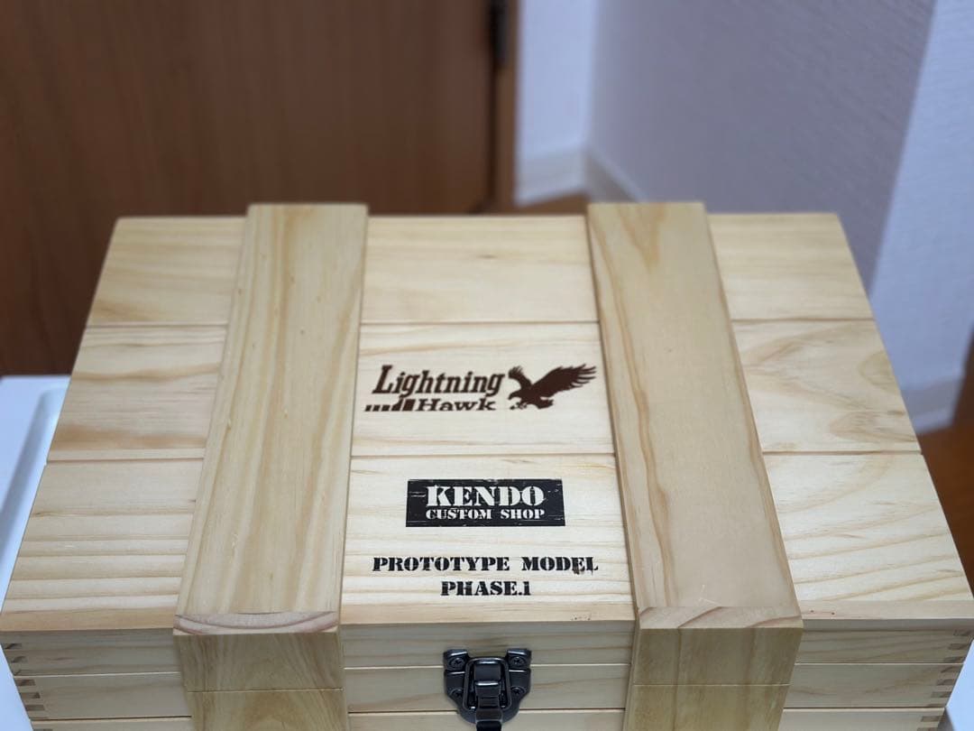 東京マルイ ライトニングホーク バイオハザードRE2