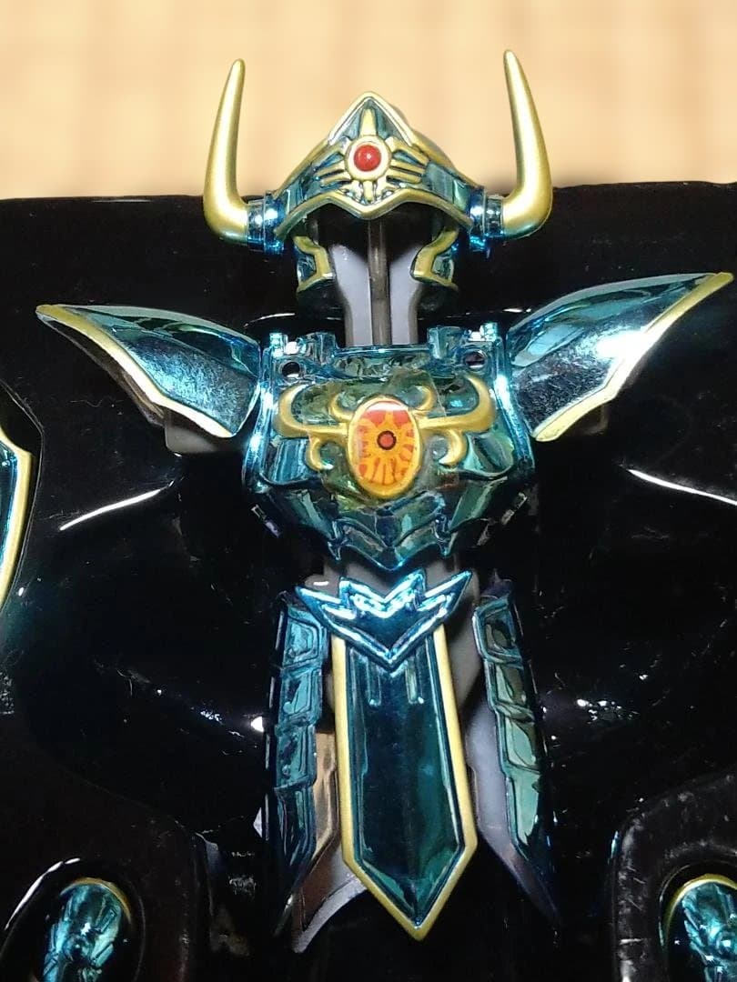 Y*i様 (メタリックスペシャル) ドラゴンクエスト 伝説の鎧シリーズ