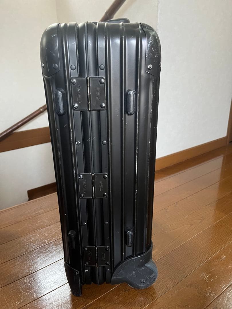 RIMOWAリモワ キャビン トローリー イアタ アルミニウムブラック2輪