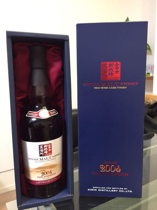 富士御殿場 2004 赤ワインカスクフィニッシュ