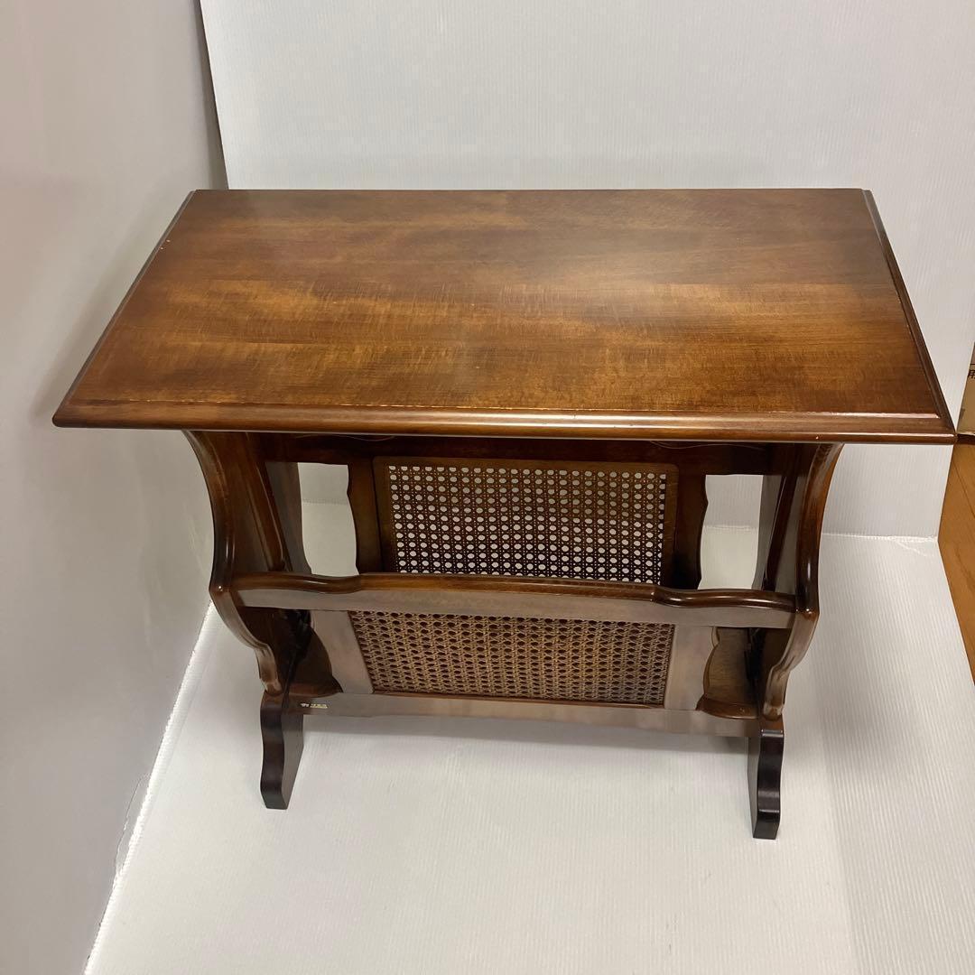 カリモク　karimoku コロニアル サイドテーブル マガジンラック付き